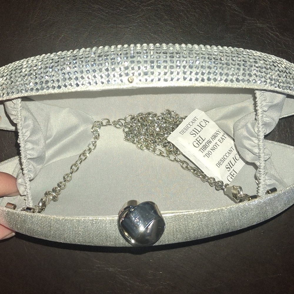 NEW Luxury Evil Eye Crystal Evening Clutch Bag Sparkling Rhinestone Hollow Metal - Picture 14 of 16